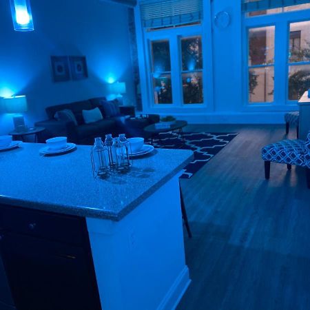 Industrial Smart Home Apartment In The Center Of Downtown Memphis Luaran gambar